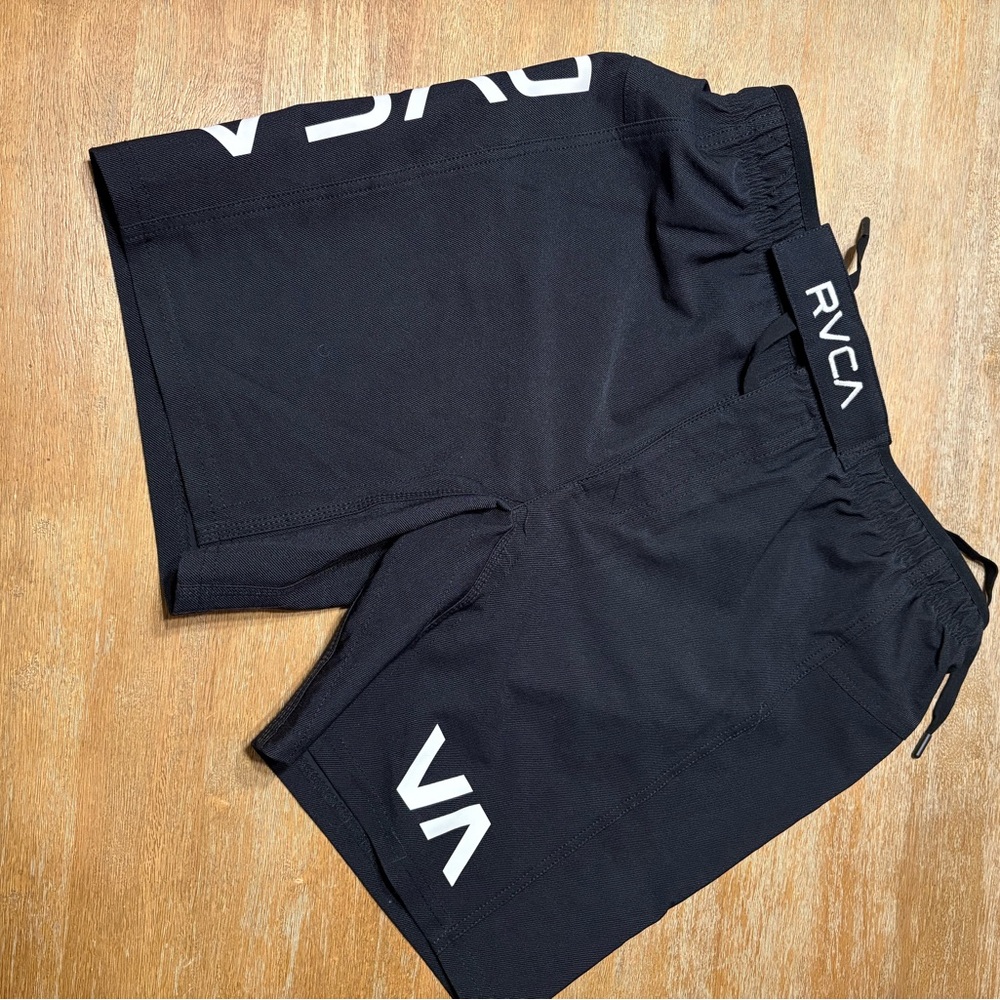COPY - RVCA Grappler shorts